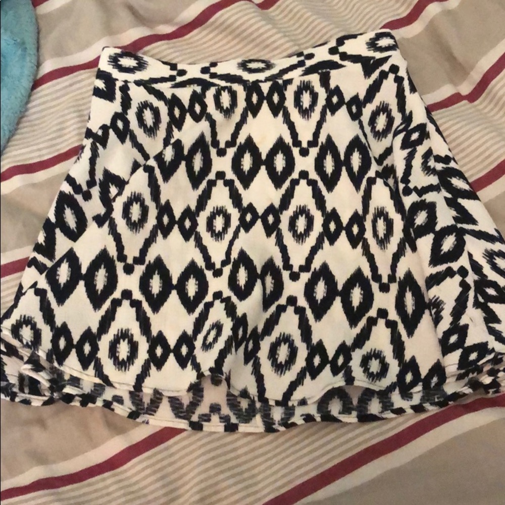 black and white skater skirt